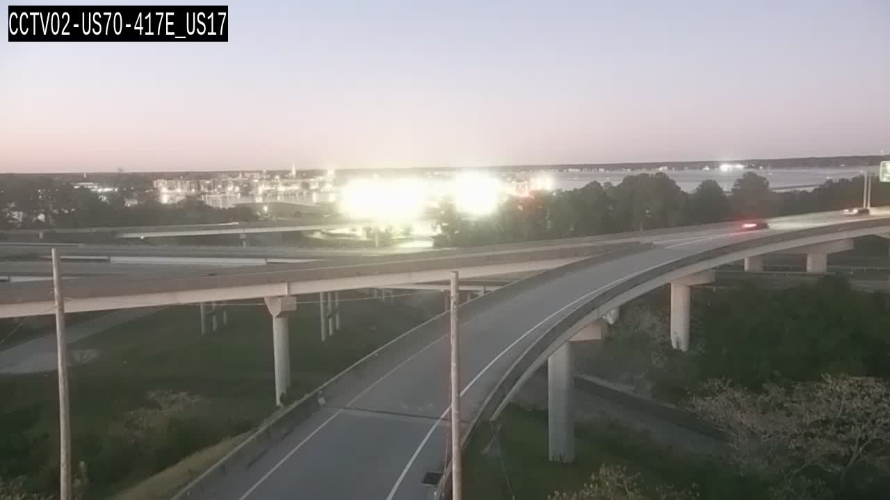 CCTV02-US70-417E_US17