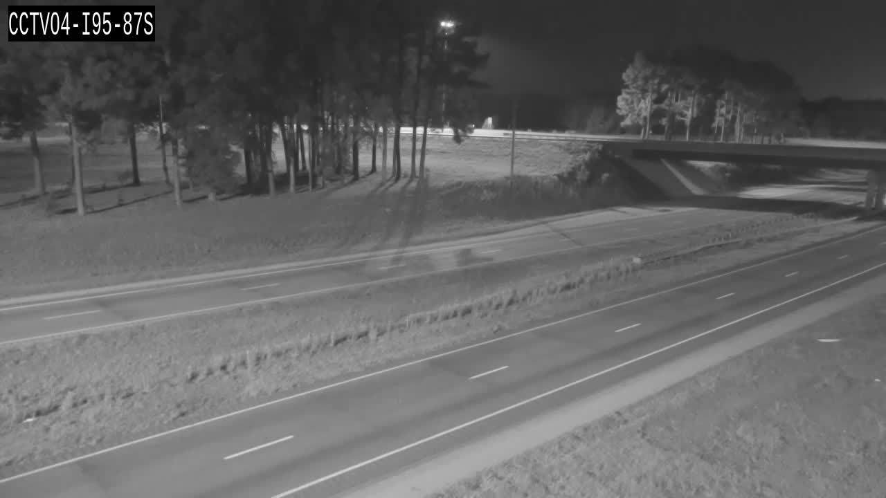 Traffic camera: I-95 southbound near mile marker 87