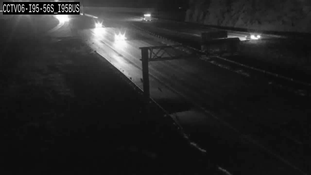 Traffic camera: I-95 southbound near mile marker 56 at I-95BUS