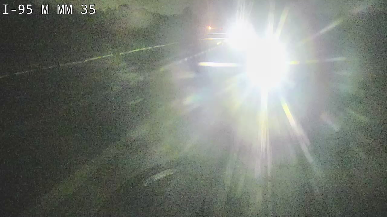 Traffic camera: I-95 camera in Robeson County (D06-PCCTV04_I-5987-WC)