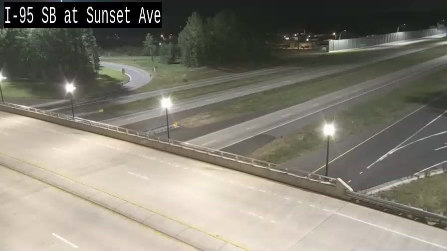Traffic camera: I-95 southbound near mile marker 137.5 at Sunset