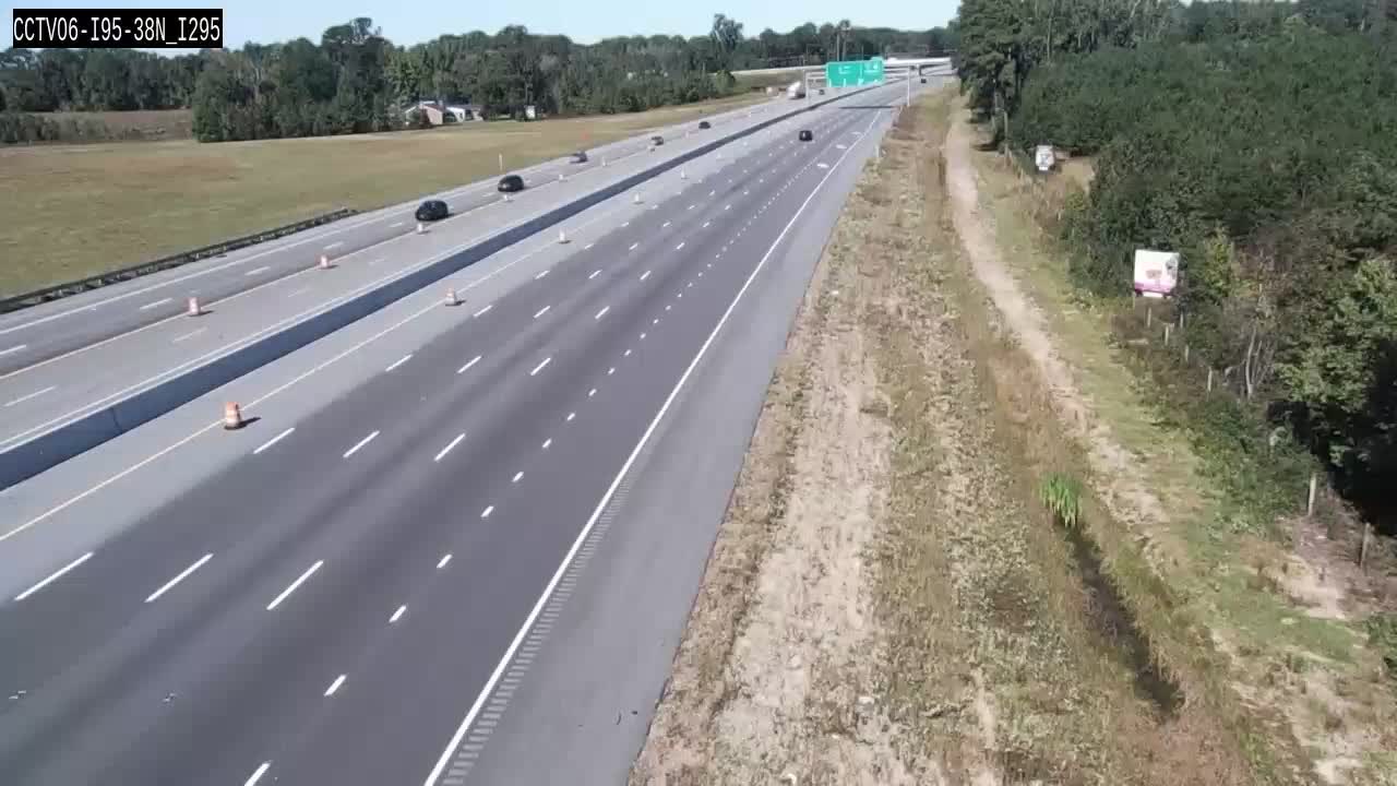 Traffic camera: I-95 northbound near mile marker 38 at I-295