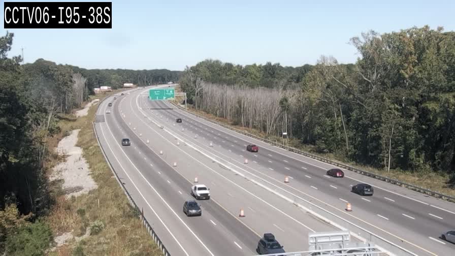 Traffic camera: I-95 southbound near mile marker 38